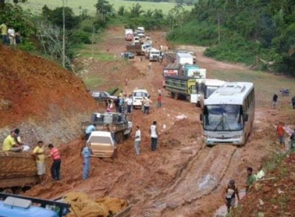 Santarém-Cuiabá: 200 anos de história - 12.05.2017